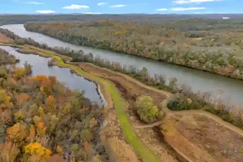 Riverfront Paradise with Endless Possibilities