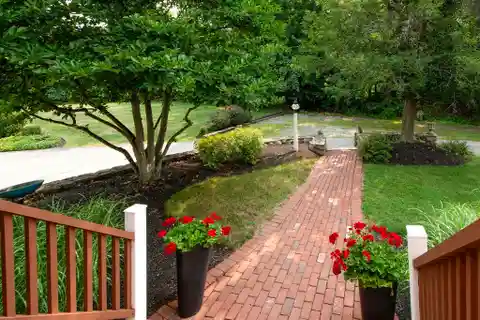 Spacious Private Harbor Haven