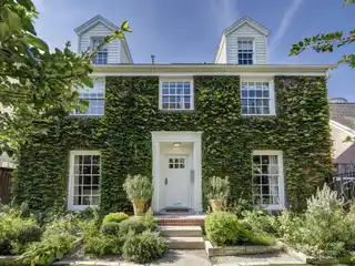 Timeless Charmer Near Rice Village