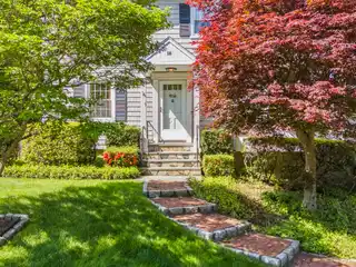 Enchanting Colonial on a Quiet Cul-De-Sac