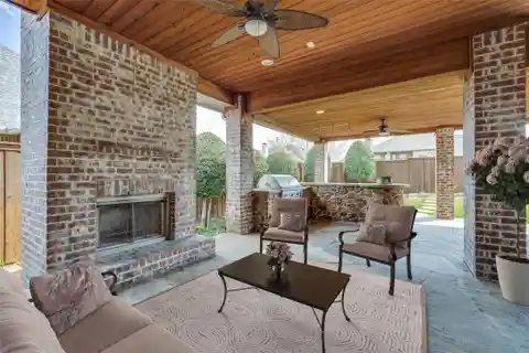 Sensational Home in Castle Hills