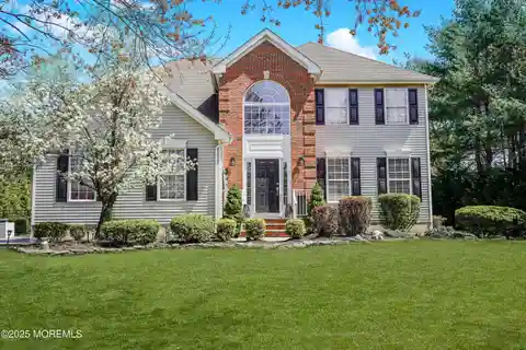 Meticulously Maintained Move-in Ready Home
