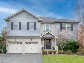 Tastefully Curated Colonial in the Reserve at Belair