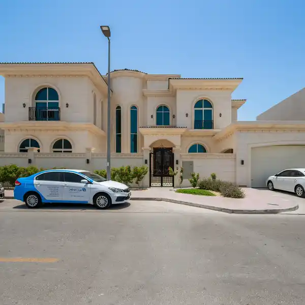 STUNNING VILLA IN A PRESTIGIOUS COMMUNITY