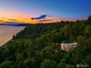 Captivating Views from an Amazing Natural Setting