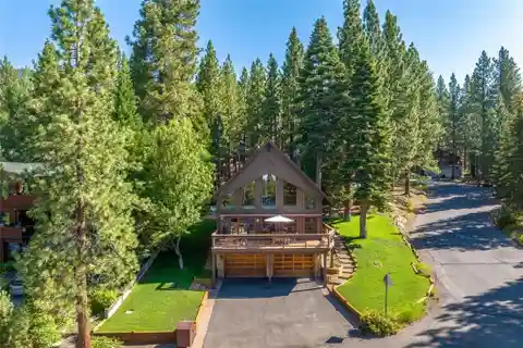 Beautifully Updated Mountain Home