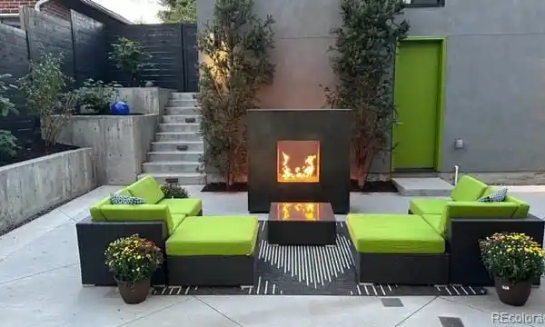 MODERN LOHI SHOWPIECE WITH DESIGNER FINISHES