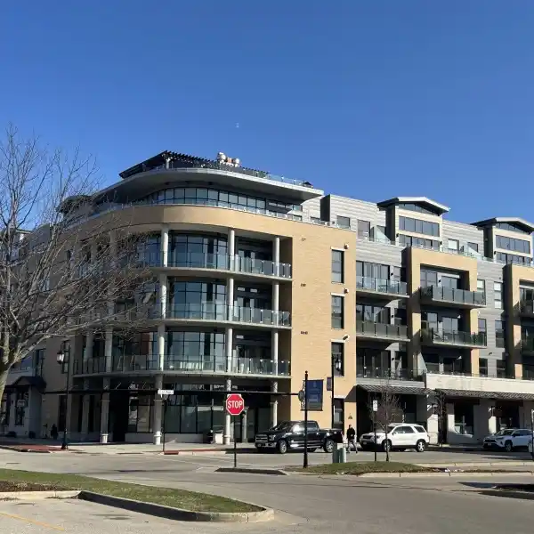 PEACEFUL CONDO WITH AMAZING VIEWS