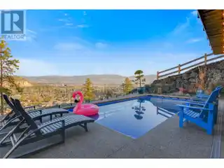 Architectural Masterpiece Atop the Cliffs of Highpointe Terrace