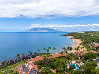 Makena Surf Ground Floor Condo Steps to the Beach