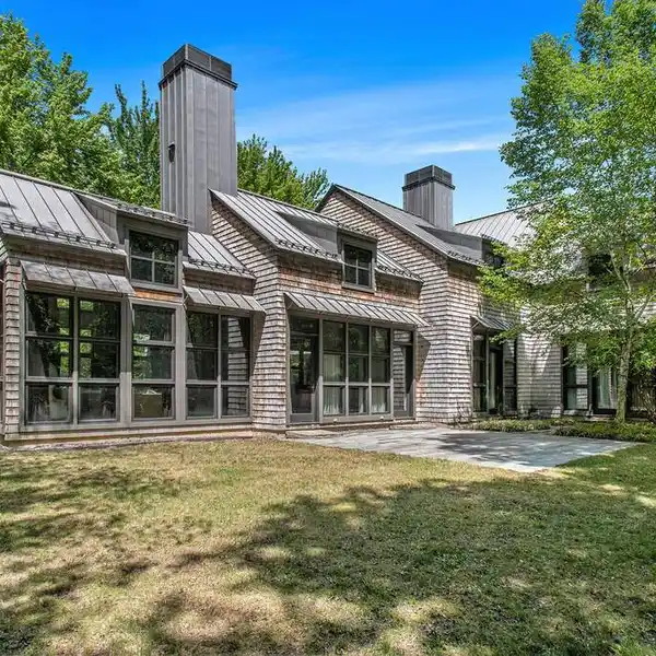 LUXURIOUS LIVING WITH BREATHTAKING NATURAL BEAUTY ON NEARLY 30 ACRES