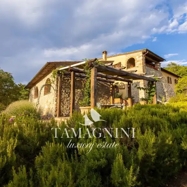 TUSCANY  VILLA COUNTRYSIDE WITH STUNNING VIEWS