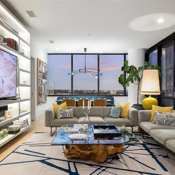 ELEGANT LIVING AT THE HOUSE CONDOS