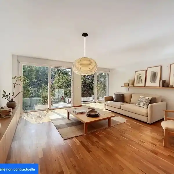 STYLISH FLAT WITH LAKE AND MOUNTAIN VIEWS