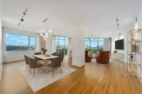 Spacious and Elegant Residence at the Nokonah
