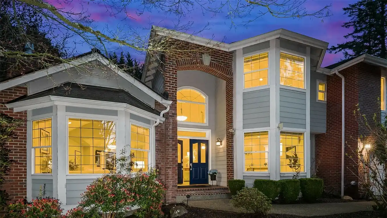 Expansive Home with Accessory Unit
