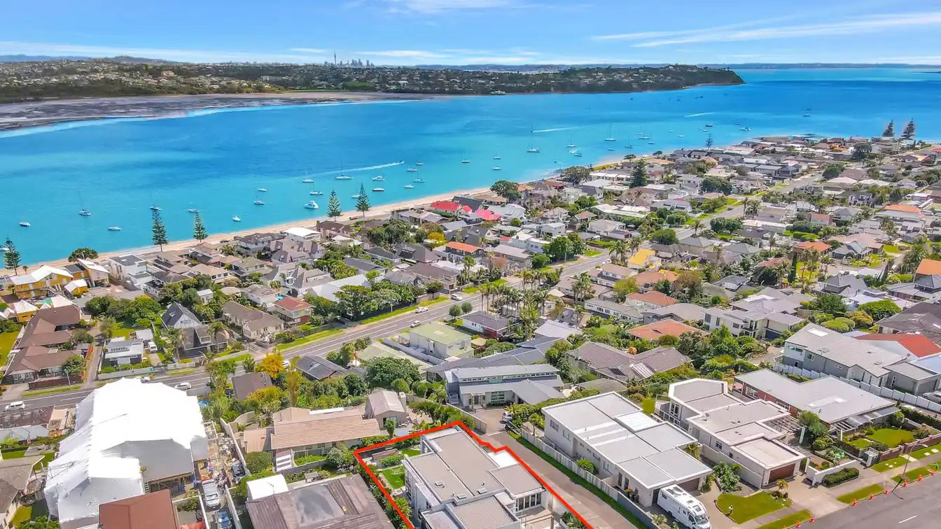 Prime Real Estate with Stunning Views