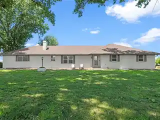 Versatile Six-Acre Hobby Farm