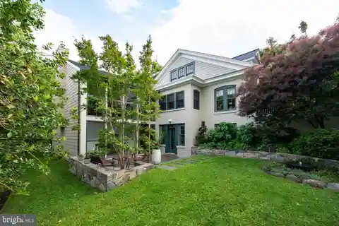 Historic Home on an Iconic Rosemont Street
