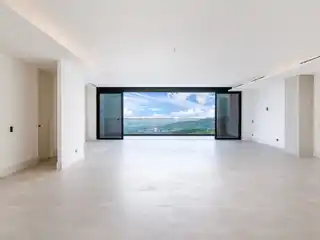 Solaris Rise Apartment
