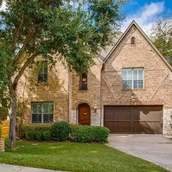 CUSTOM HOME WITH TIMELESS CHARM