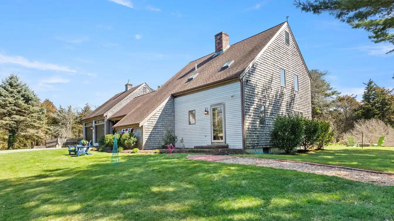 Secluded 4.32-acre Sanctuary