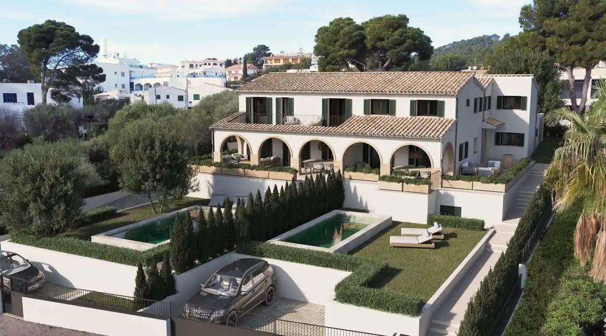 Beautiful Villa with Pool Right by the Sea