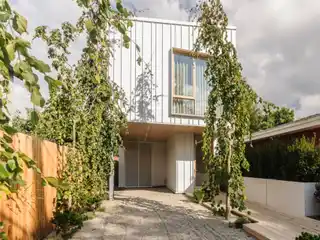 Architect-Designed Magazine Worthy Modern Sanctuary