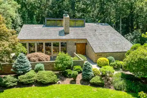 Timeless Mid-Century Beauty by the Racquet Club
