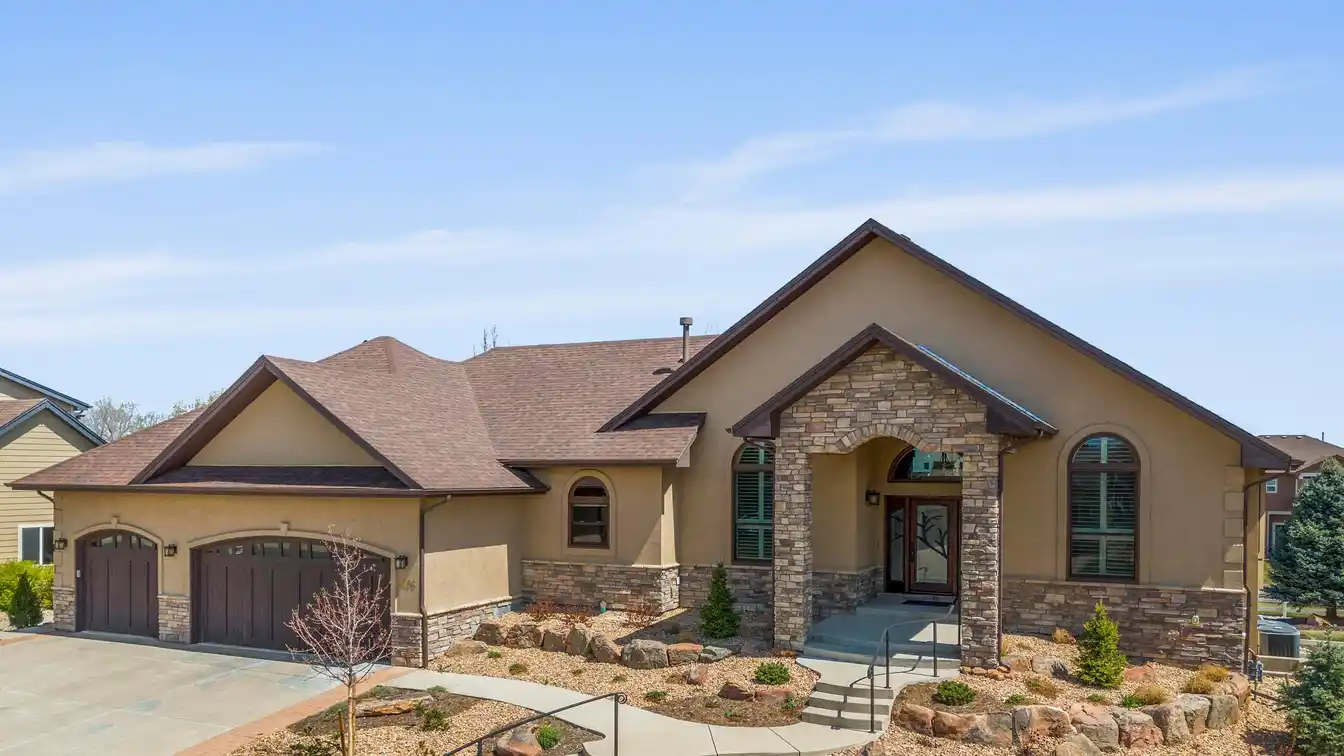 Exceptional Highland Meadows Custom Ranch-style Home