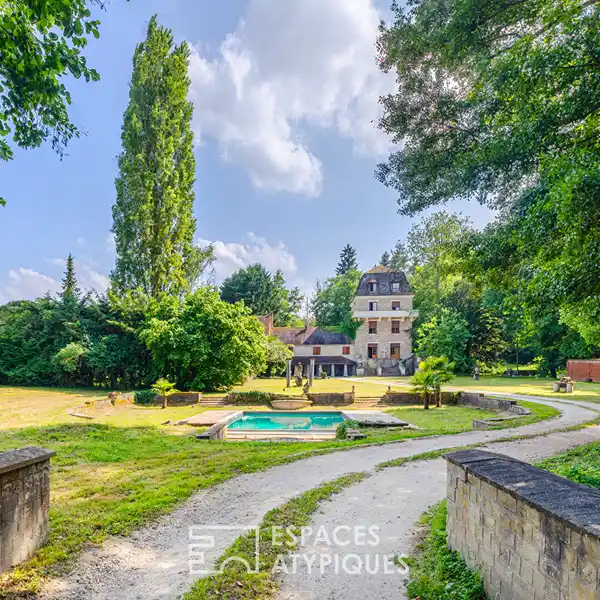 HISTORIC MILL ESTATE WITH CHAPEL AND POND