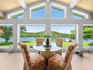 Secluded Living in an Established Neighborhood
