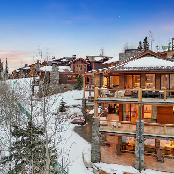 A TRULY RARE OFFERING FOR EMPIRE PASS