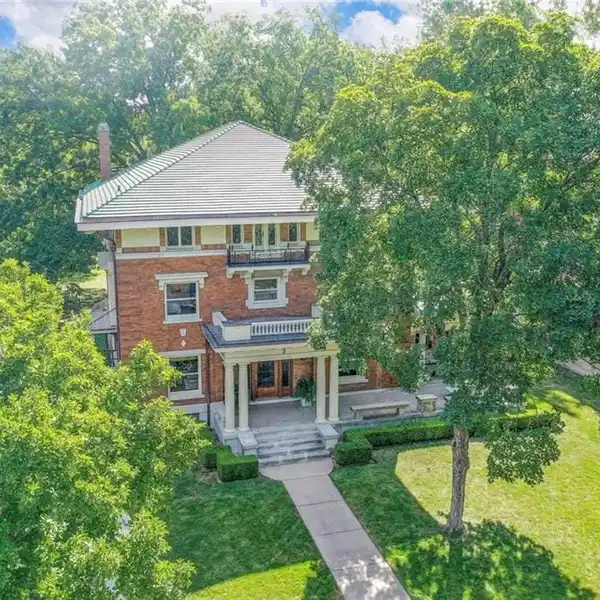 MAGNIFICENT CIRCA 1912 MANSION