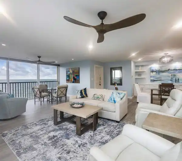 SWEEPING GULF VIEWS IN THE MOORINGS