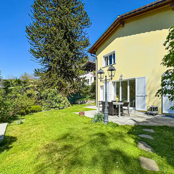 THREE BEDROOM HOME OFFERING ABSOLUTE TRANQUILITY