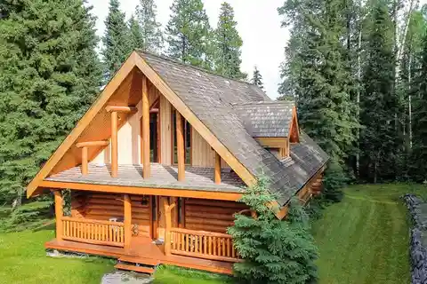 Solitude with Convenience