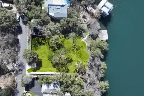 Exceptional Property on Lake Austin