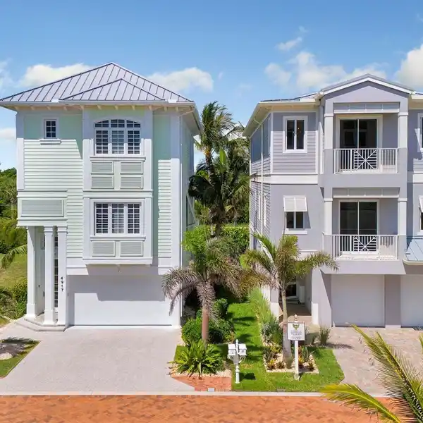 OCEANVIEW WATERSONG HOME OFFERING COASTAL LUXURY