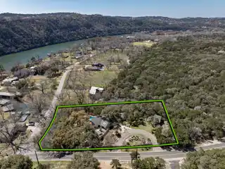 Rustic Residence on an Iconic Austin Street