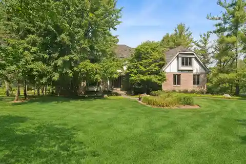 Stately Brick Residence in Stonehaven