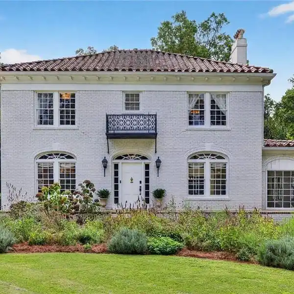 BEAUTIFULLY REIMAGINED HOME IN HISTORIC DRUID HILLS