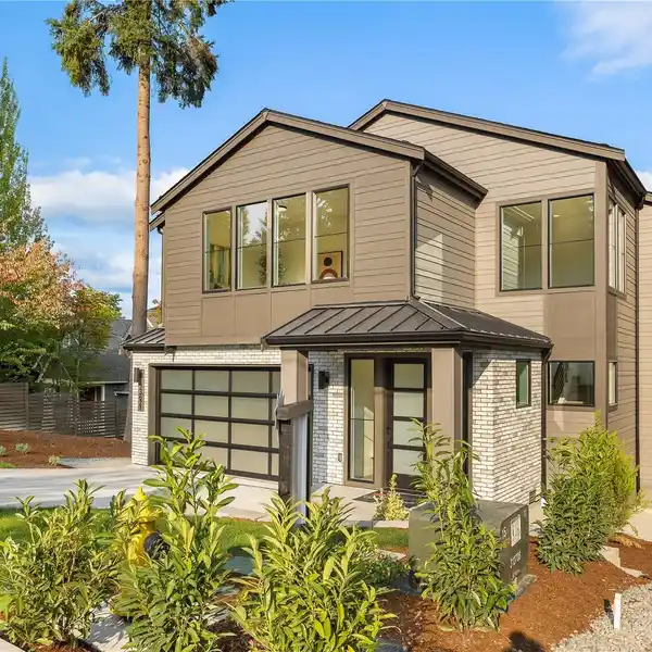 MOVE-IN READY UPGRADED HOME IN BRIARSTONE