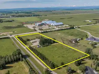 Country Living with Future Potential on Four Acres
