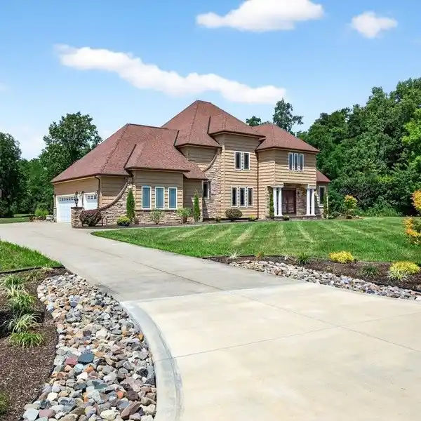 LUXURY HOME WITH IN-GROUND POOL