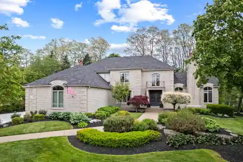 Custom Masterpiece in Bailey's Vineyards
