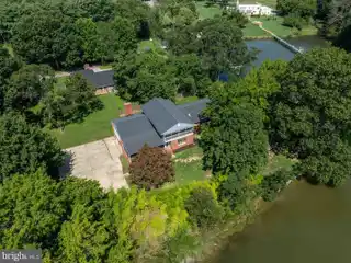Lovely Home on the Wye River