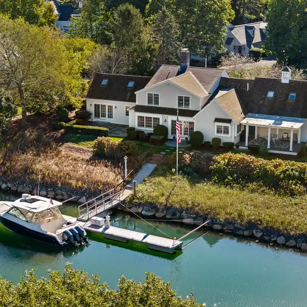 EXCLUSIVE FIDDLER’S COVE HOME