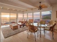 AMAZING WINDANSEA BEACH RESIDENCE WITH SPARKLING OCEAN VIEWS