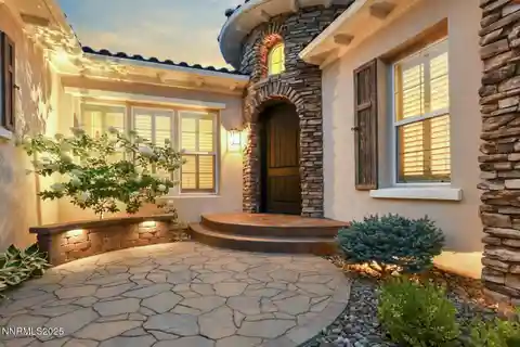 Sophisticated Single-Story Living in Granite Pointe